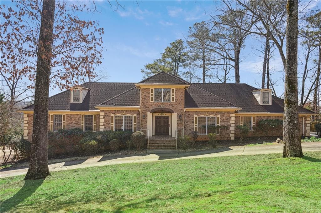 5 bedroom, 7 bathroom single family residence sold at 5110 Jett Forest Trail, Atlanta, GA 30327