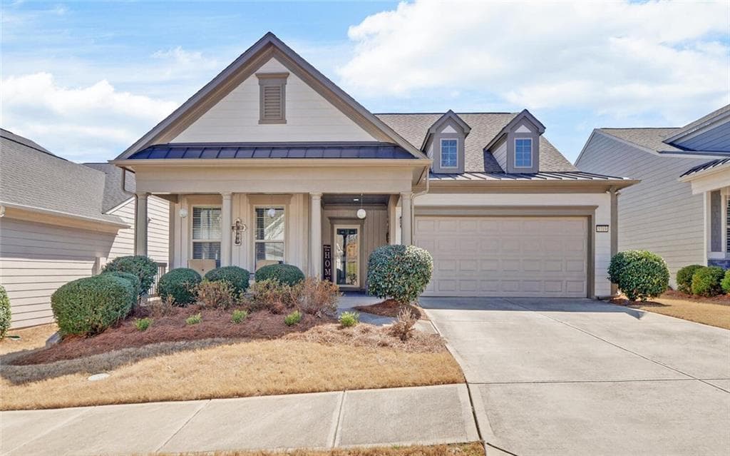 3 bedroom, 3 bathroom single family residence sold at 5719 Sierra Bend Way, Hoschton, GA 30548