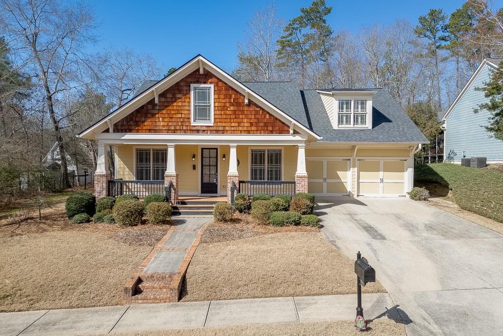 4 bedroom, 3 bathroom single family residence sold at 7056 Dove Point Lane, Hoschton, GA 30548