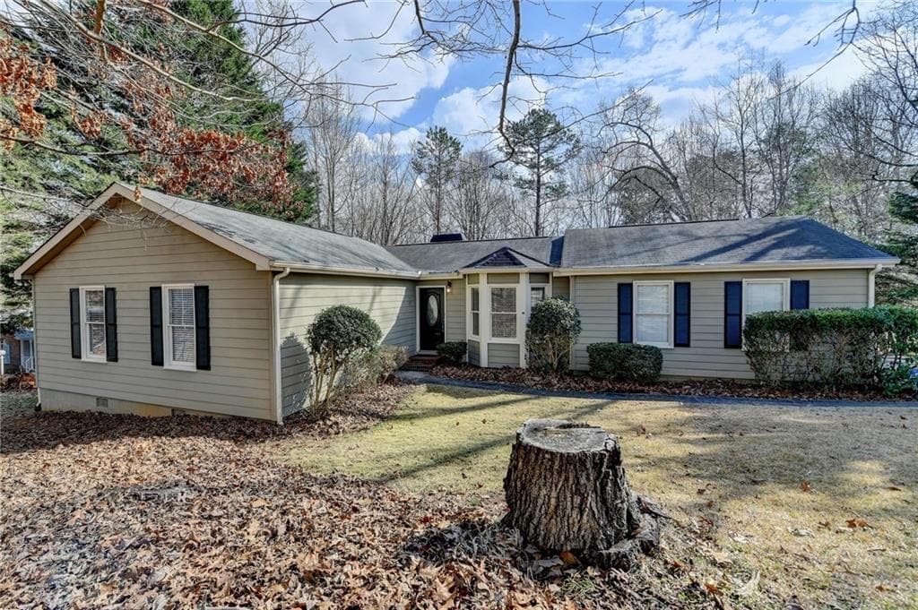 3 bedroom, 2 bathroom single family residence sold at 3113 The Trail Road, Gainesville, GA 30501