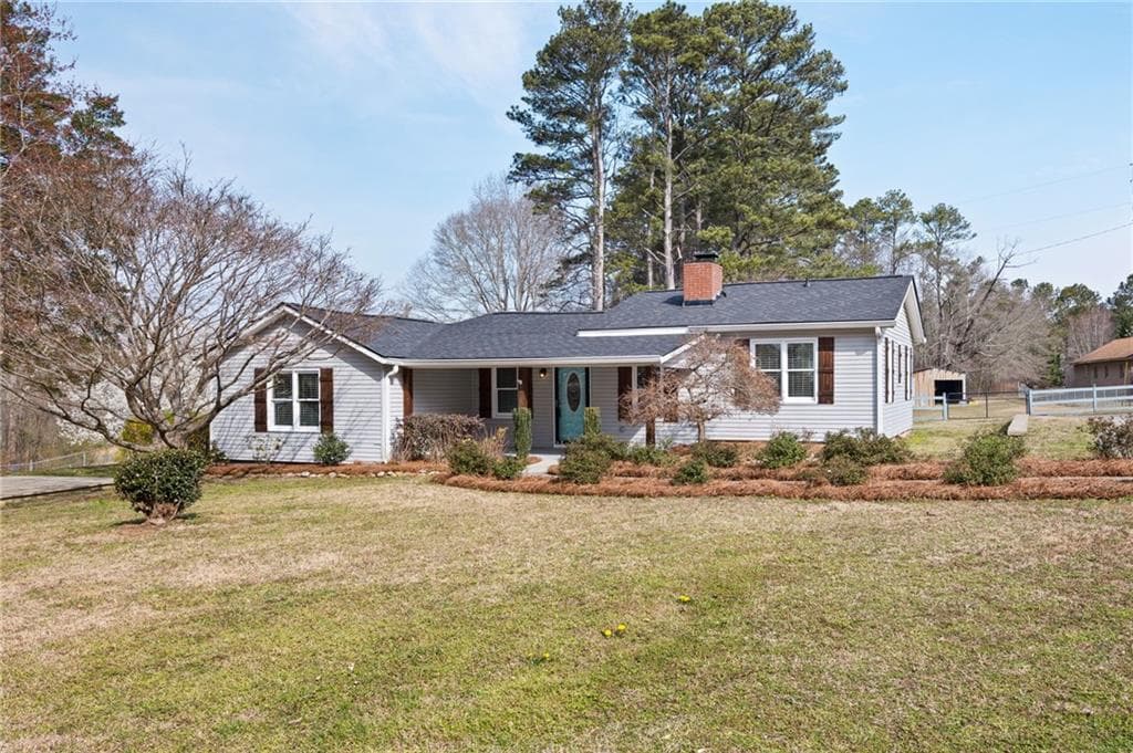 3 bedroom, 2 bathroom single family residence sold at 6235 Ridge Road, Hiram, GA 30141