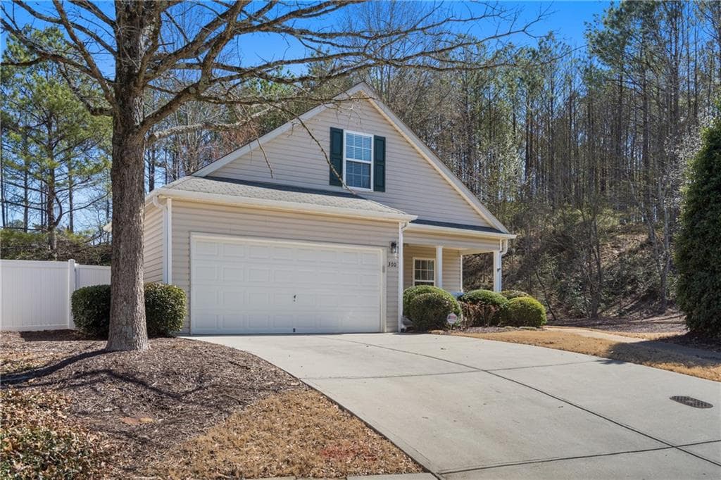 2 bedroom, 3 bathroom single family residence sold at 300 W Oaks Trail, Woodstock, GA 30188