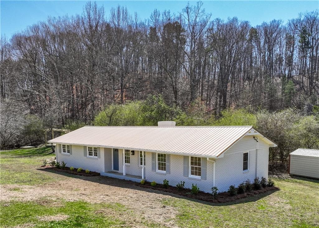 4 bedroom, 2 bathroom single family residence sold at 658 Springdale Road, Rockmart, GA 30153
