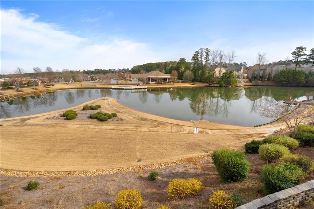 4 bedroom, 4 bathroom townhouse sold at 348 LAUREN Lane, Woodstock, GA 30188