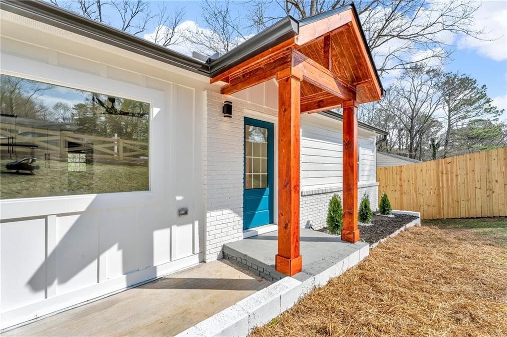 3 bedroom, 2 bathroom, 1,230 sq ft single family residence sold at 926 Natham Drive, Atlanta, GA 30315