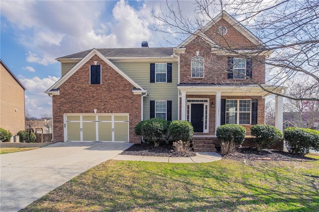 4 bedroom, 3 bathroom single family residence sold at 1813 Madrid Falls Drive, Braselton, GA 30517