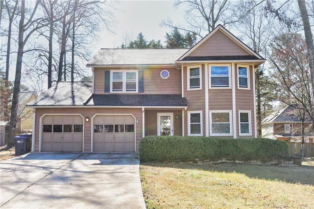 3 bedroom, 3 bathroom single family residence sold at 4852 Gold Nugget Way, Sugar Hill, GA 30518