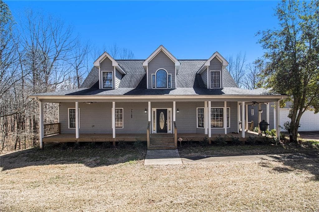 3 bedroom, 3 bathroom single family residence sold at 829 Swain Road, Commerce, GA 30530