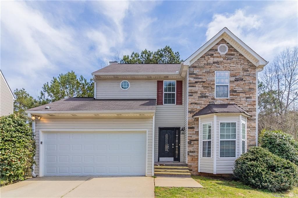 3 bedroom, 3 bathroom single family residence sold at 249 Bainbridge Circle, Dallas, GA 30132