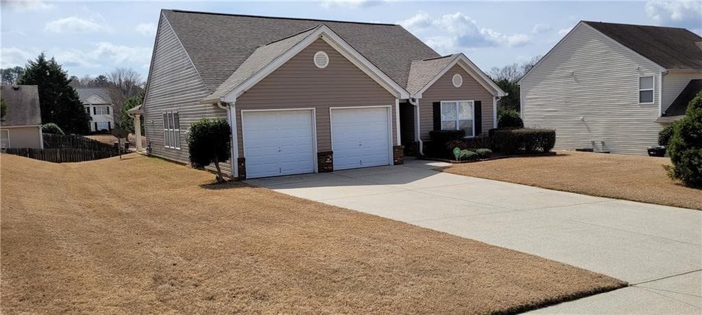 3 bedroom, 2 bathroom single family residence sold at 4644 Pine Isle Way, Sugar Hill, GA 30518