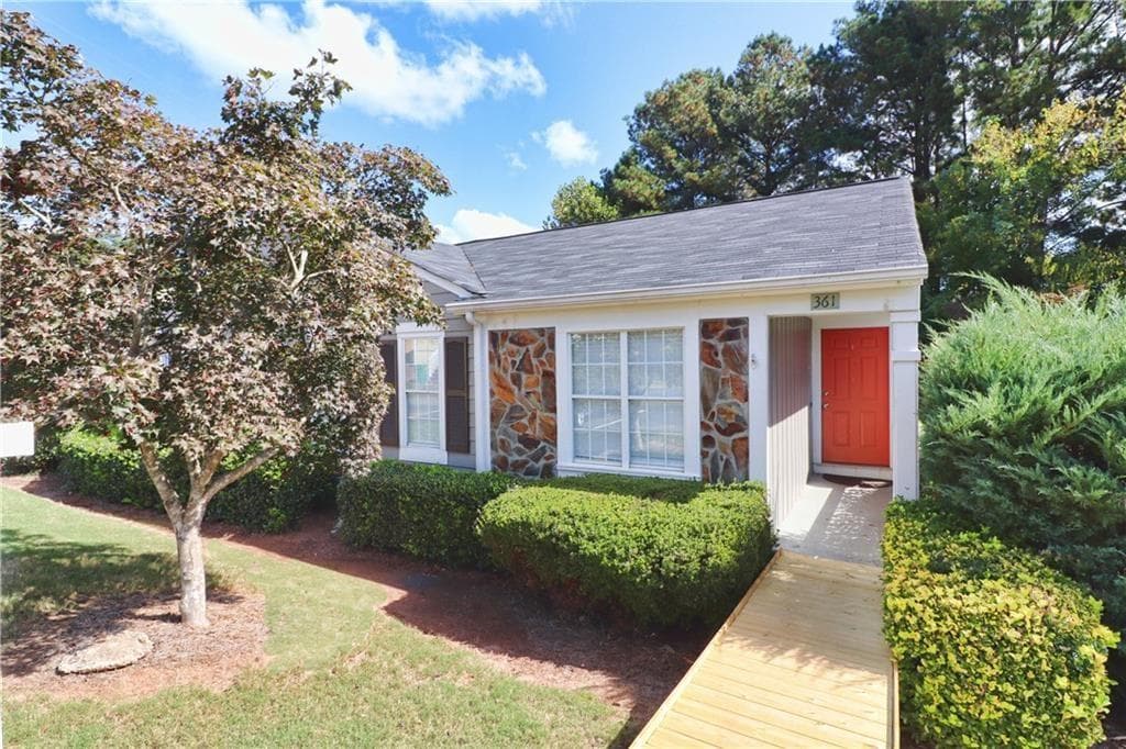 2 bedroom, 2 bathroom townhouse sold at 361 Oak Harbor Trail, Marietta, GA 30066