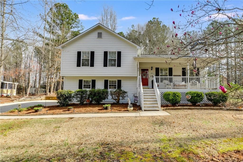 3 bedroom, 2 bathroom single family residence sold at 673 Waters Road, Hiram, GA 30141