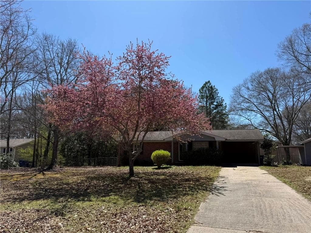 4 bedroom, 2 bathroom single family residence sold at 858 Idlewood Road, Winder, GA 30680