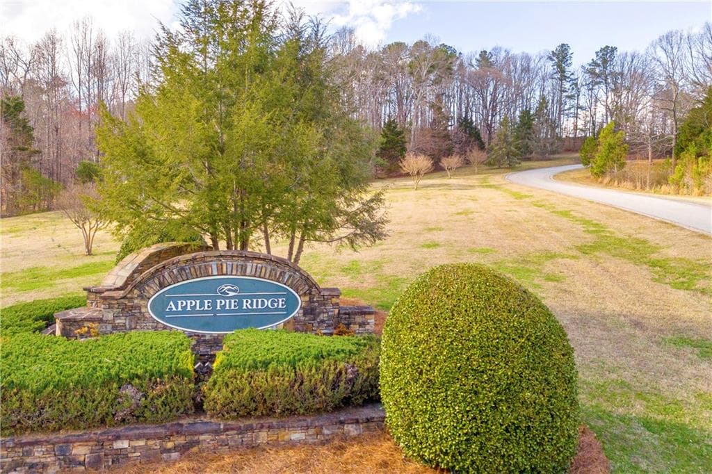 single family residence sold at 10 Night Hawk Drive, Alto, GA 30510