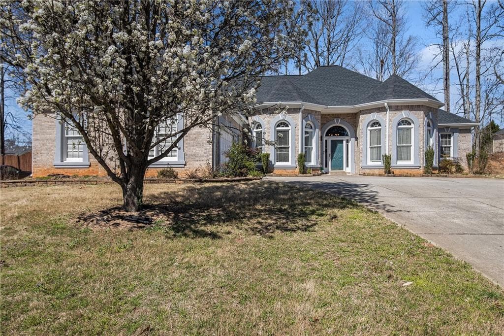 4 bedroom, 4 bathroom single family residence sold at 3901 Cherry Ridge Boulevard, Decatur, GA 30034