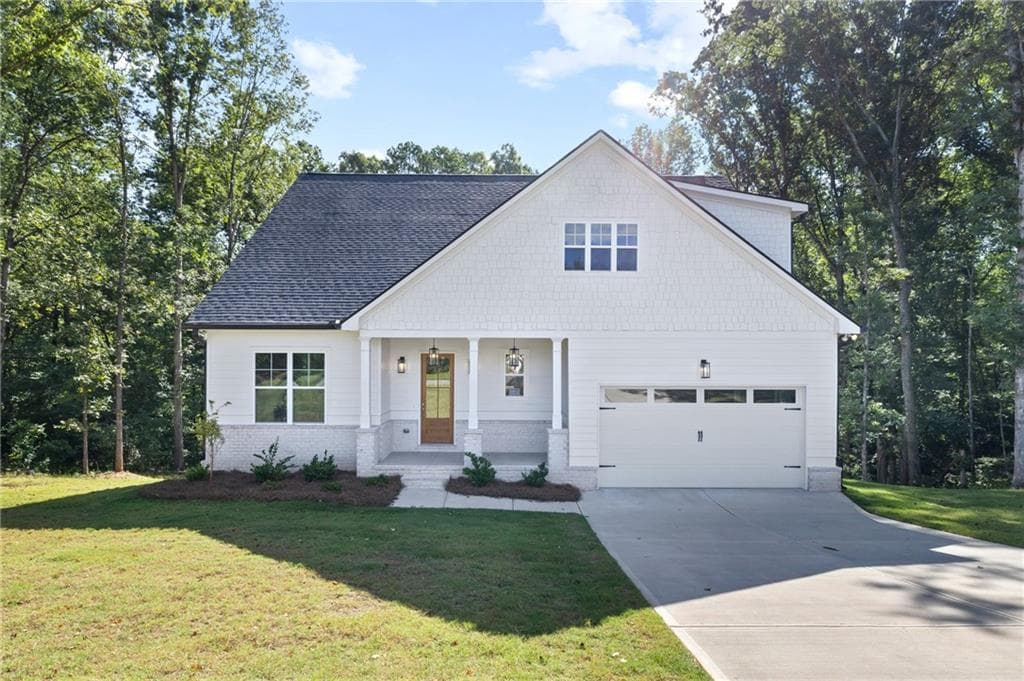 4 bedroom, 4 bathroom single family residence sold at 1070 Windridge Drive, Watkinsville, GA 30677