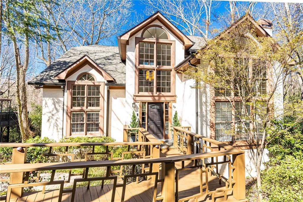 4 bedroom, 5 bathroom single family residence sold at 34 Greenland Trace, Atlanta, GA 30342