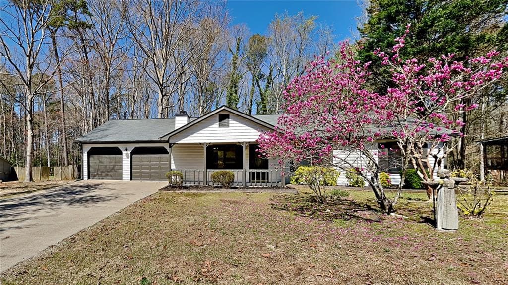 3 bedroom, 2 bathroom single family residence sold at 209 Park Avenue, Woodstock, GA 30188