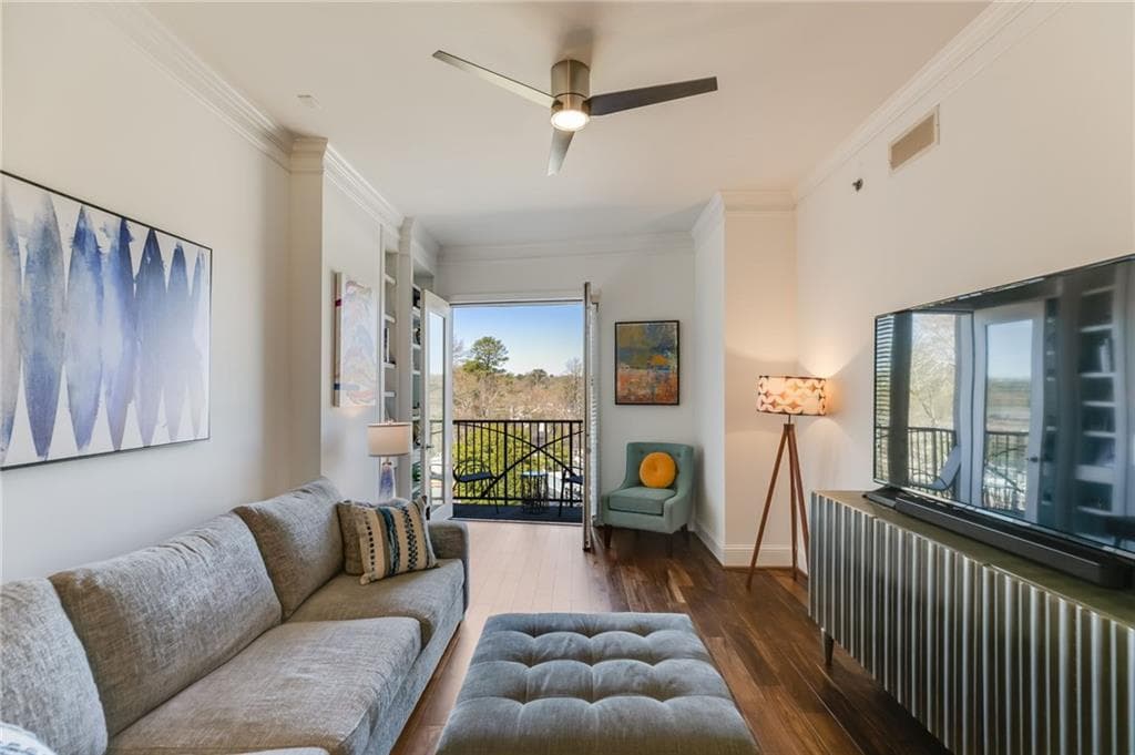 1 bedroom, 1 bathroom, 852 sq ft condominium sold at 2277 Peachtree Road 608, Atlanta, GA 30309