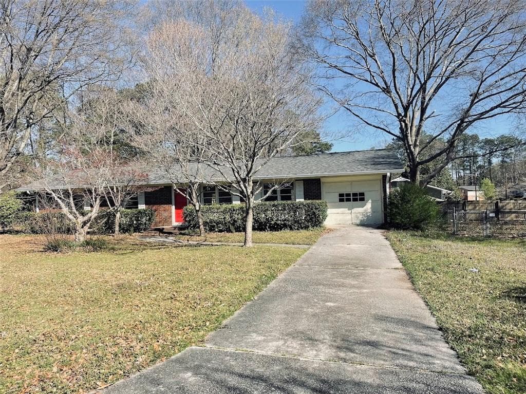 3 bedroom, 2 bathroom single family residence sold at 2179 Powers Ferry Drive, Marietta, GA 30067