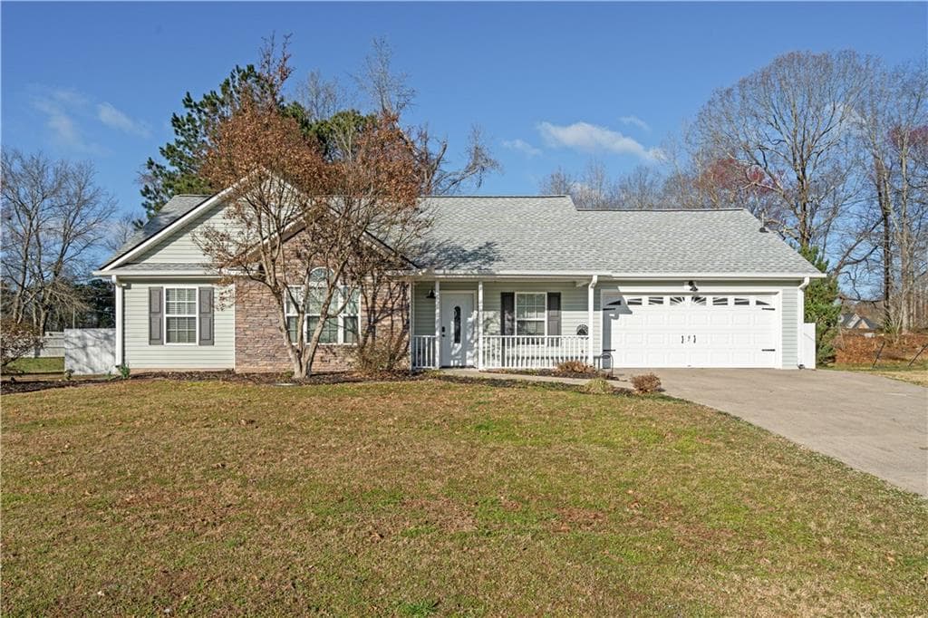 3 bedroom, 2 bathroom single family residence sold at 115 Muirwood Drive, Temple, GA 30179