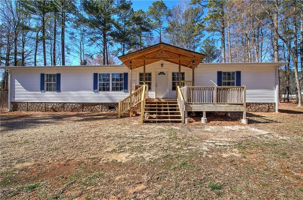 4 bedroom, 2 bathroom single family residence sold at 1267 Hiram Sudie Rd Road, Hiram, GA 30141