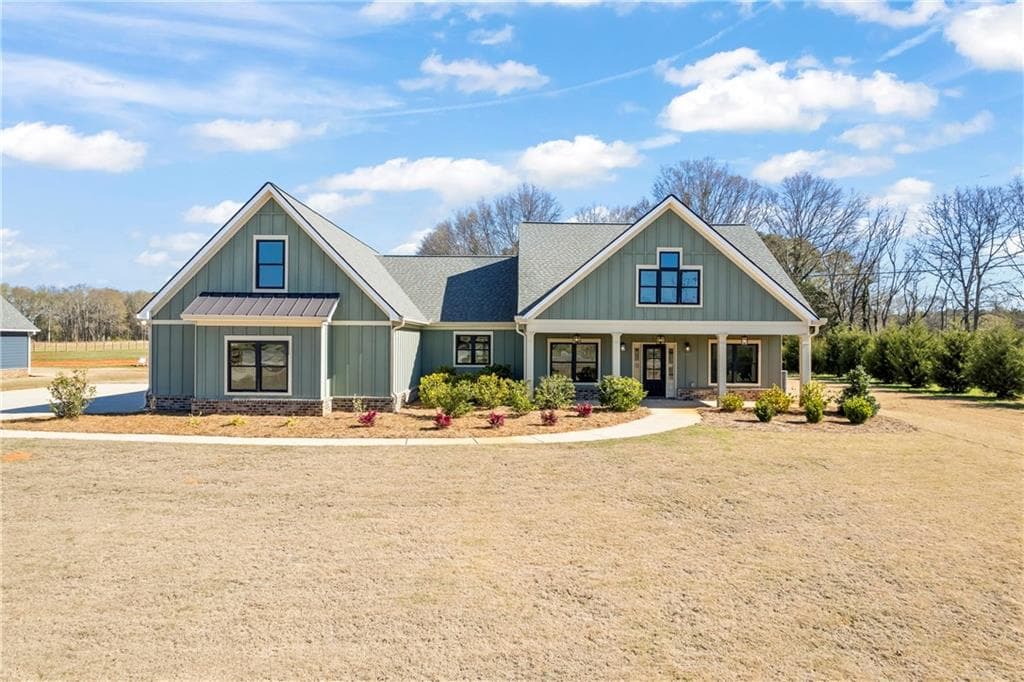 4 bedroom, 3 bathroom single family residence sold at 3774 Highway 83, Good Hope, GA 30641