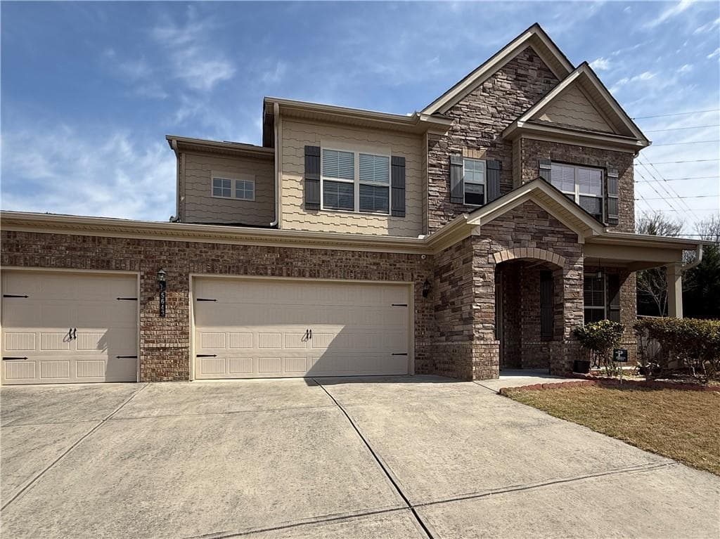5 bedroom, 4 bathroom single family residence sold at 5643 Addison Woods Place, Buford, GA 30518