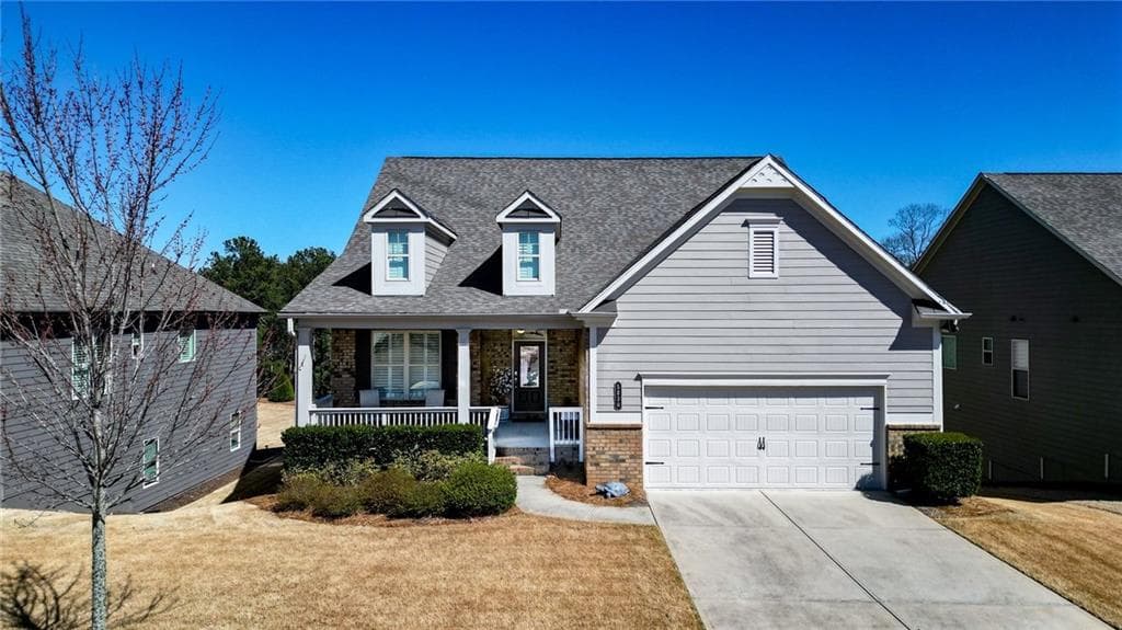 3 bedroom, 3 bathroom single family residence sold at 5830 Stellata Circle, Cumming, GA 30028