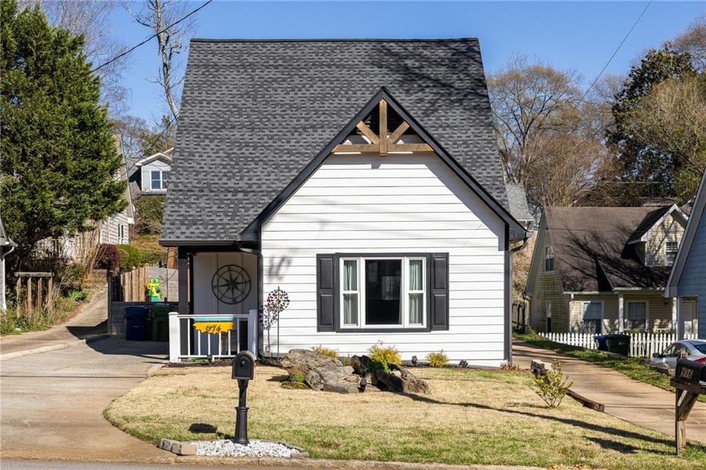3 bedroom, 2 bathroom single family residence sold at 974 Grant Street, Atlanta, GA 30315