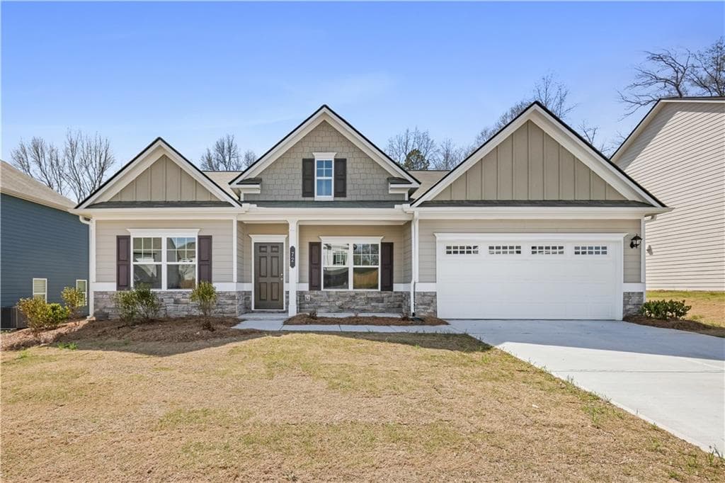 3 bedroom, 3 bathroom single family residence sold at 72 Forsythia Way, Douglasville, GA 30134