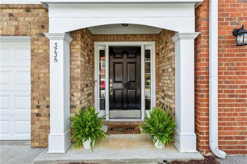 3 bedroom, 4 bathroom townhouse sold at 3736 Chattahoochee Summit Drive 20, Atlanta, GA 30339