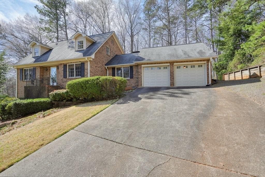 4 bedroom, 2 bathroom single family residence sold at 4149 Lynette Court, Kennesaw, GA 30144