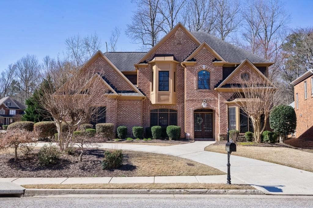 4 bedroom, 3 bathroom single family residence sold at 1540 Turtle Pond Drive, Hoschton, GA 30548