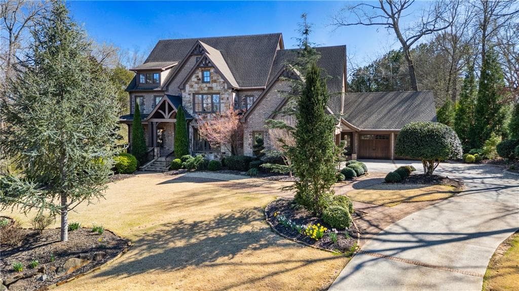 6 bedroom, 8 bathroom single family residence sold at 2863 Stirling Ridge Court, Alpharetta, GA 30004