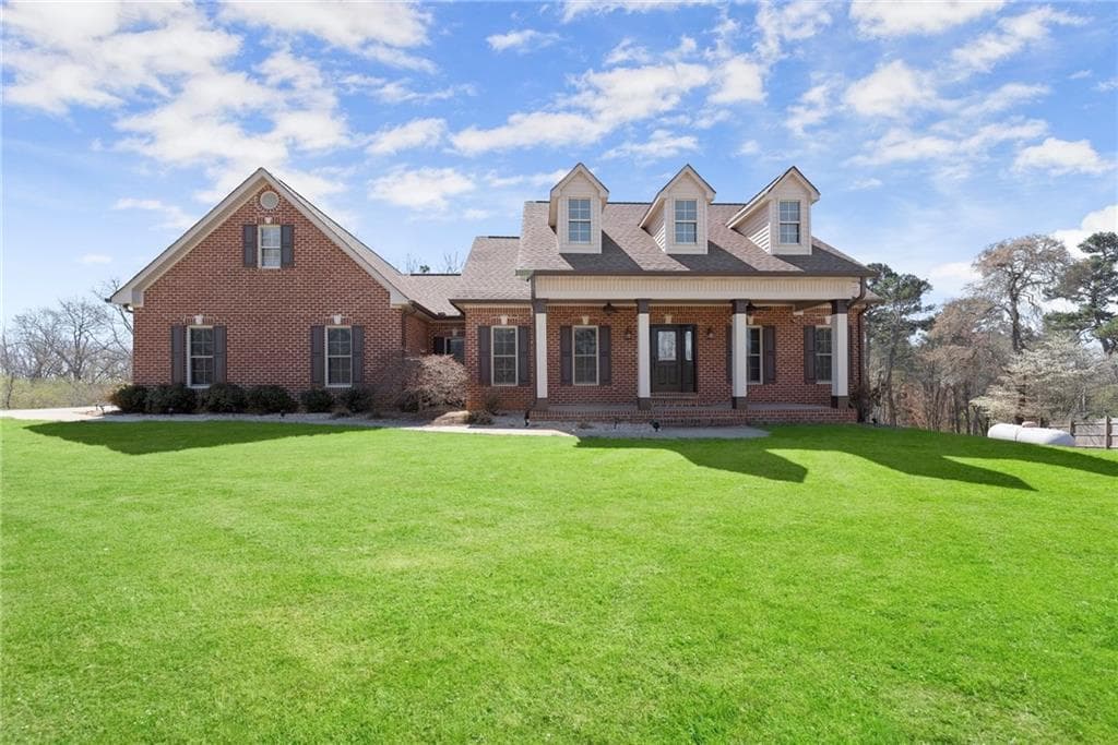 3 bedroom, 3 bathroom single family residence sold at 7110 Pea Ridge Road, Gainesville, GA 30506