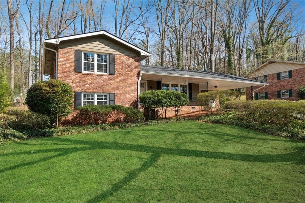 4 bedroom, 2 bathroom, 1,872 sq ft single family residence sold at 731 FERN Street, Marietta, GA 30067