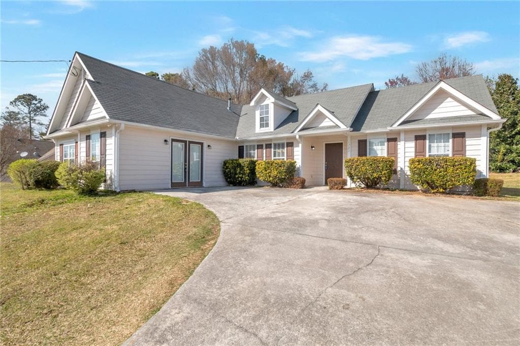 4 bedroom, 2 bathroom single family residence sold at 1321 Stoneleigh Drive, Conyers, GA 30094