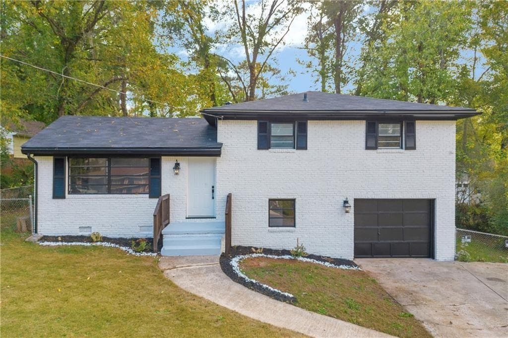 4 bedroom, 3 bathroom single family residence sold at 3594 Hillsborough Lane, Decatur, GA 30032