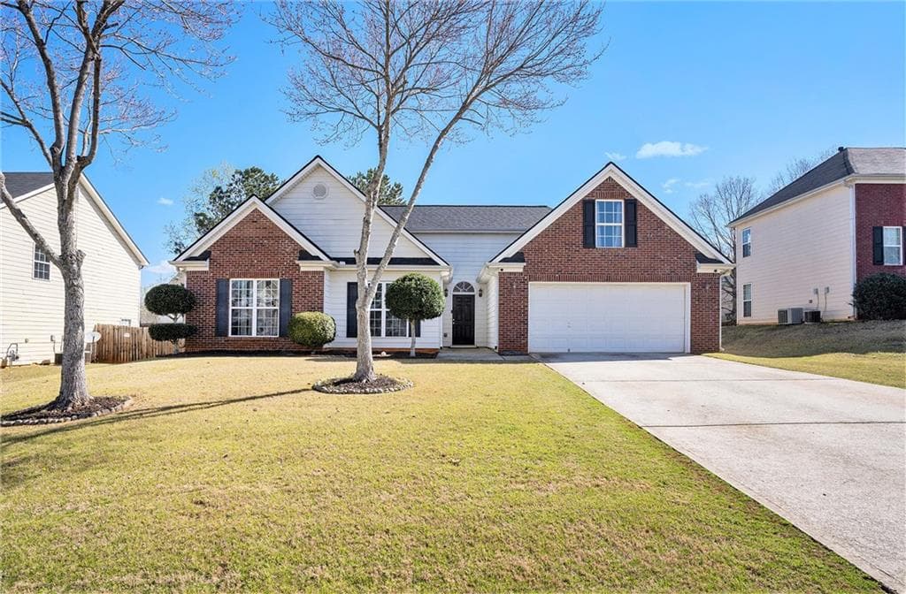 4 bedroom, 2 bathroom single family residence sold at 744 Mesa Road, Mcdonough, GA 30253