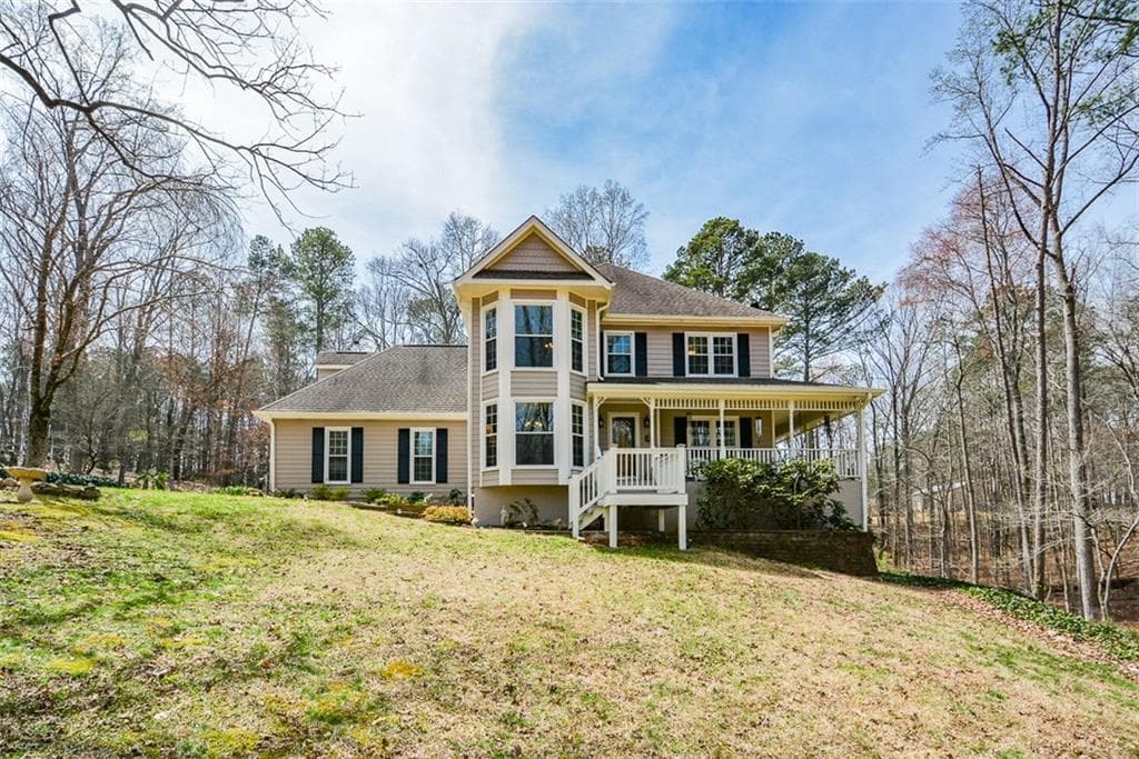 4 bedroom, 3 bathroom single family residence sold at 120 Mill Creek Court, Acworth, GA 30101