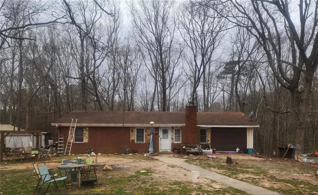 3 bedroom, 2 bathroom single family residence sold at 111 Oak Grove Road, Temple, GA 30179