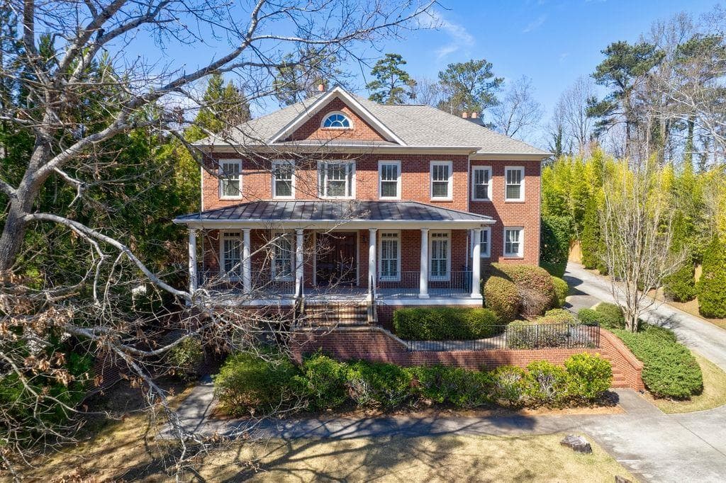 6 bedroom, 7 bathroom single family residence sold at 1364 Manget Way, Dunwoody, GA 30338