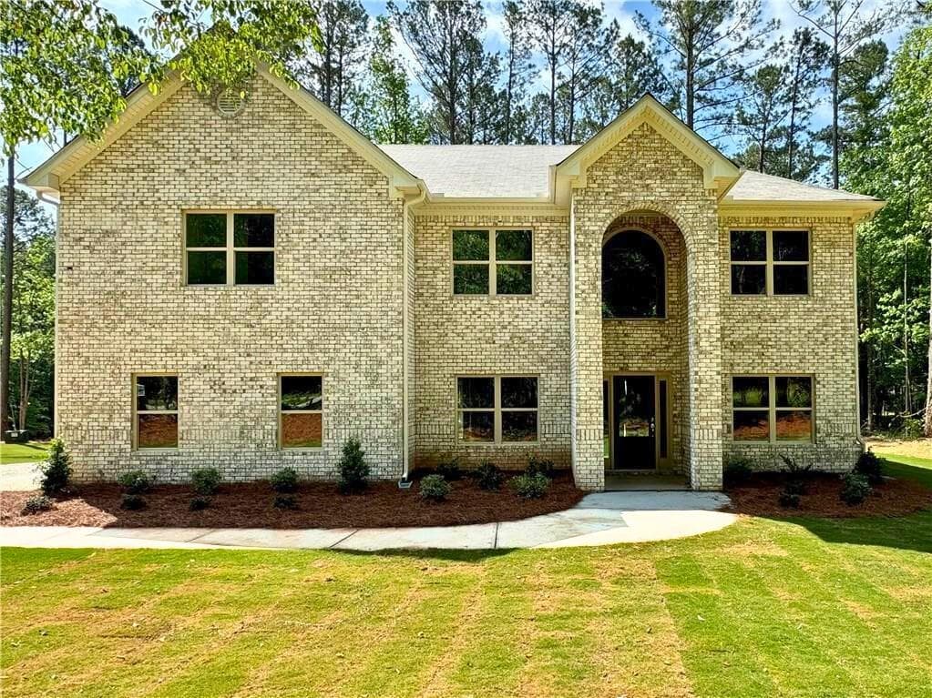5 bedroom, 3 bathroom single family residence sold at 121 Honey Creek Road, Conyers, GA 30094