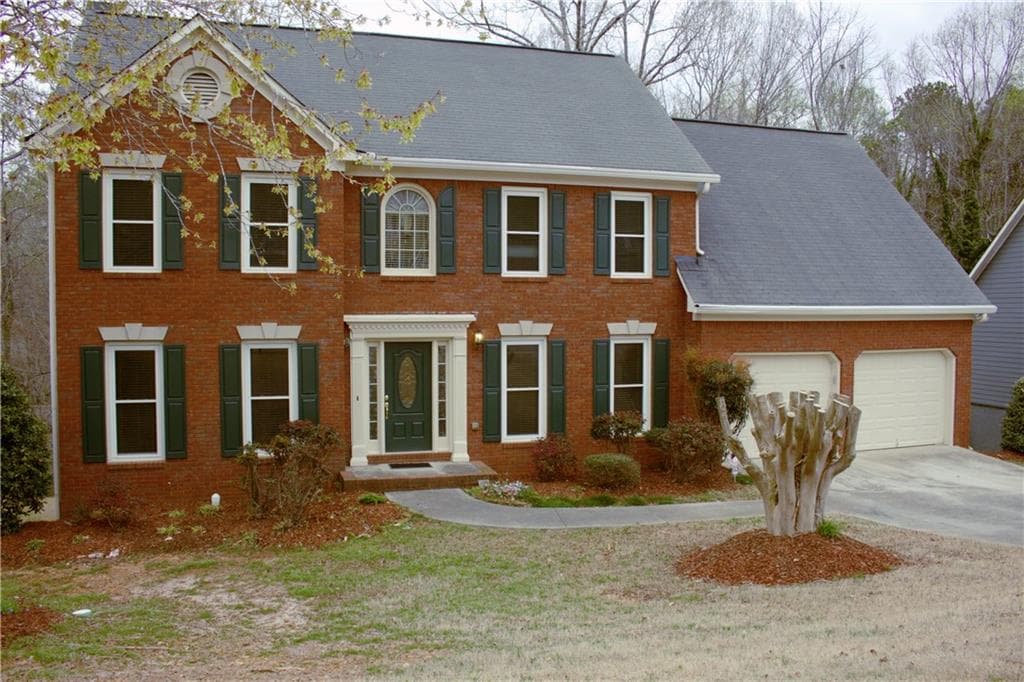 5 bedroom, 4 bathroom single family residence sold at 179 Hunters Creek, Dallas, GA 30157