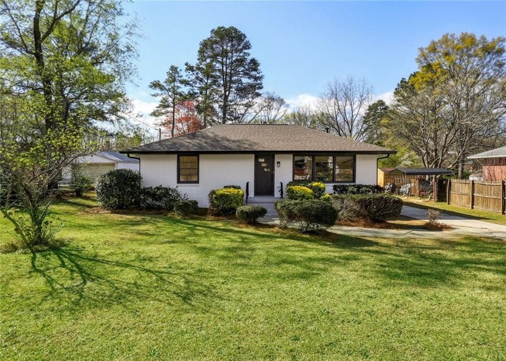 3 bedroom, 2 bathroom single family residence sold at 863 Birch Street, Forest Park, GA 30297