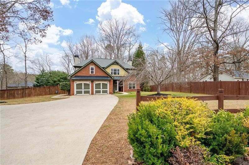 5 bedroom, 3 bathroom single family residence sold at 5400 Due West Road, Powder Springs, GA 30127
