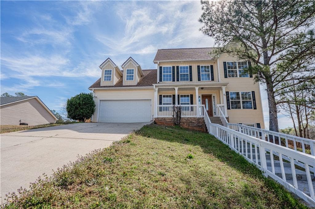 5 bedroom, 4 bathroom single family residence sold at 401 Bradford Way, Auburn, GA 30011