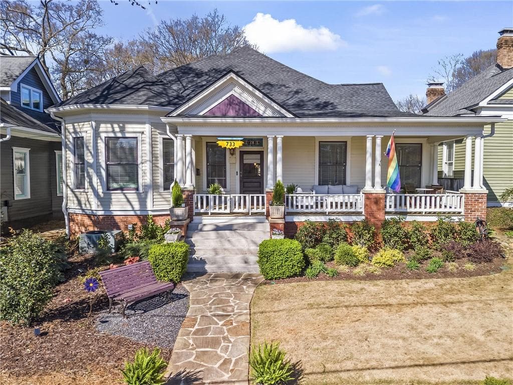 4 bedroom, 4 bathroom single family residence sold at 733 Cherokee Avenue, Atlanta, GA 30315