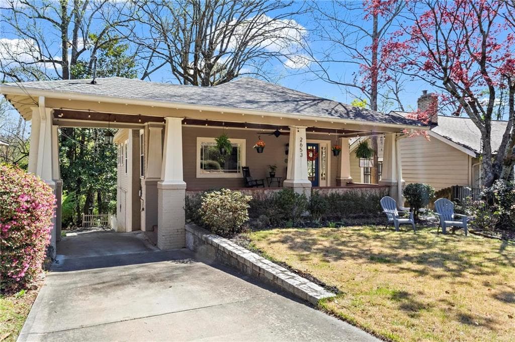 4 bedroom, 2 bathroom single family residence sold at 2653 Brookwood Drive, Atlanta, GA 30305